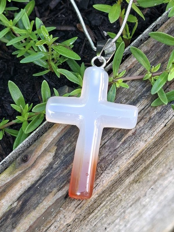 Croix cornaline