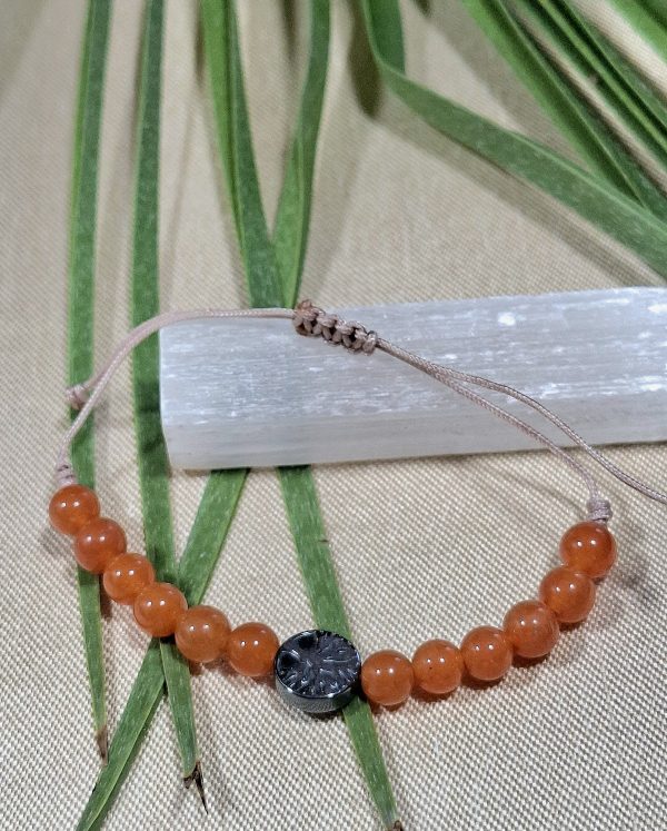 Bracelet  calcite orange finition macramé