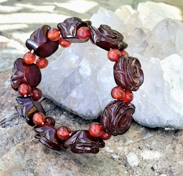 Bracelet cornaline forme rose
