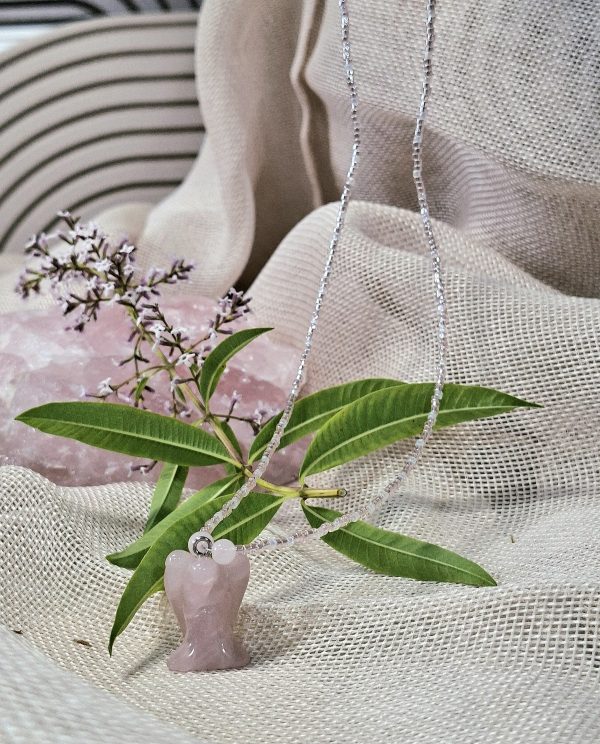 Collier ange en quartz rose
