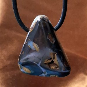 Opale boulder