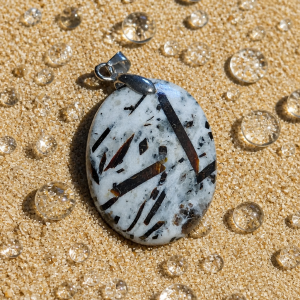 Astrophyllite Ref: astro 4