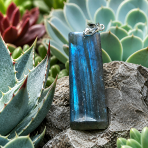 Labradorite REF: lab8