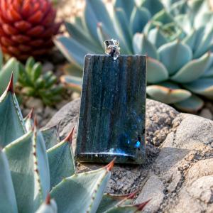 Labradorite REF: labra4